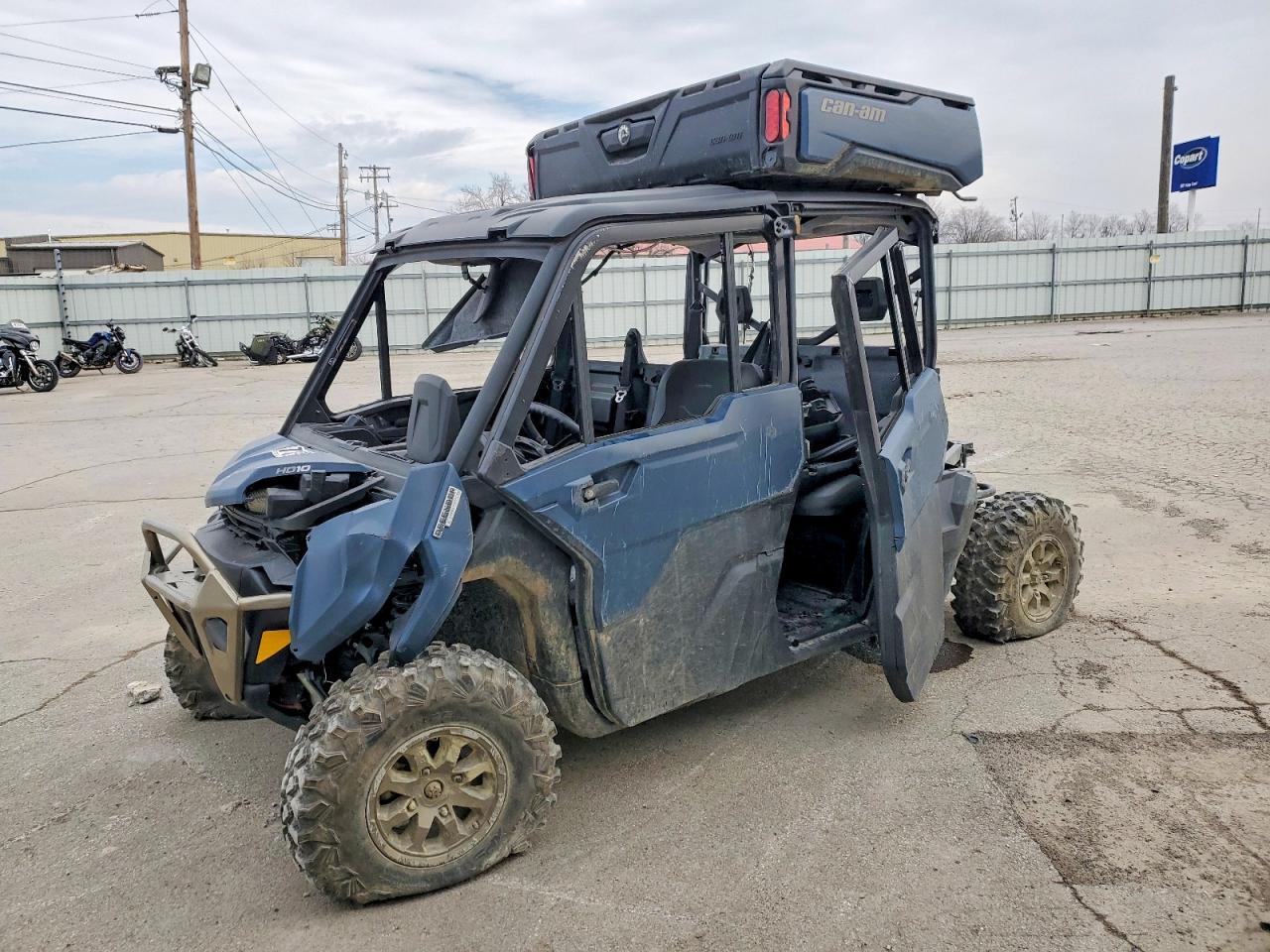 2025 Can-Am Defender Utility Vehicle