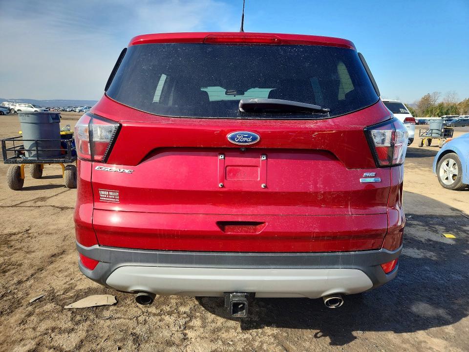 2018 Ford Escape se