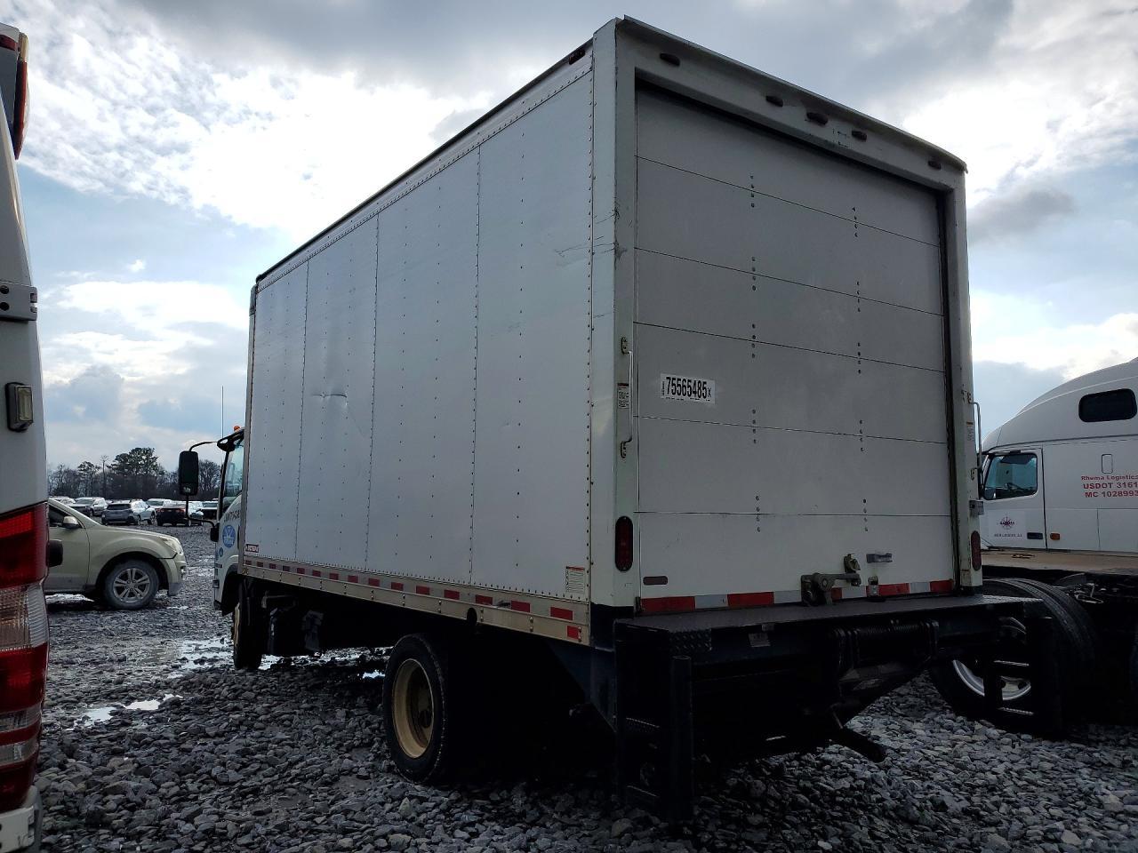 2018 Isuzu NQR BOX Truck