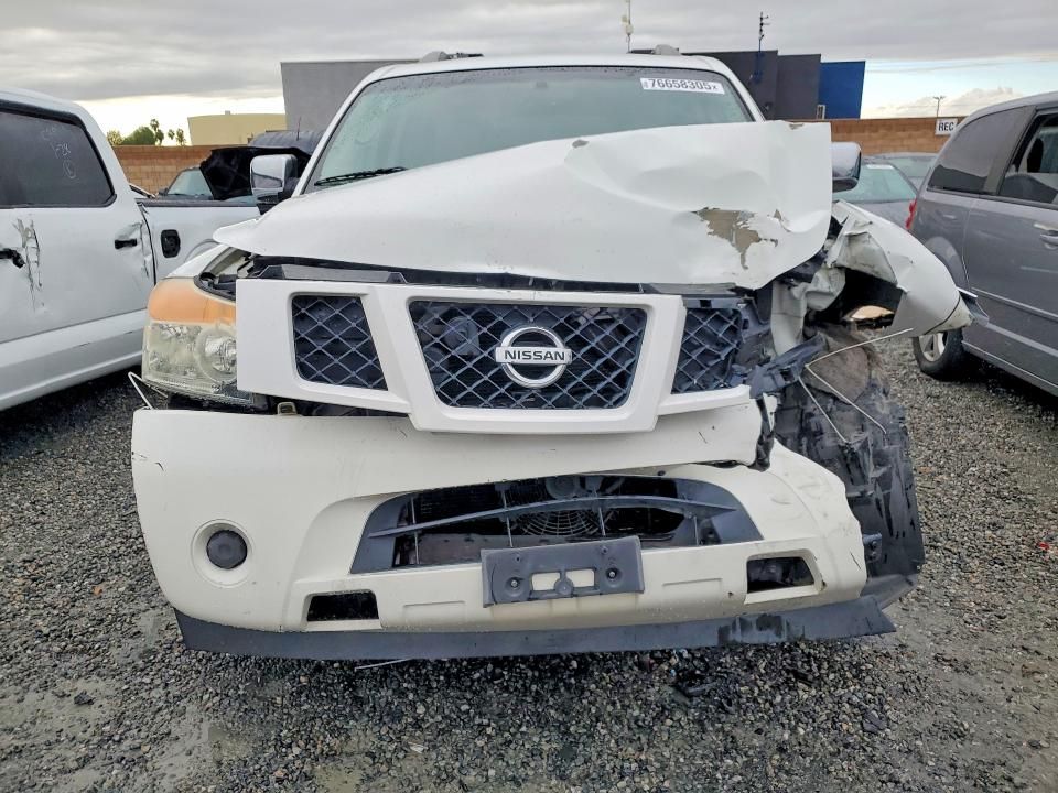 2008 Nissan Armada se