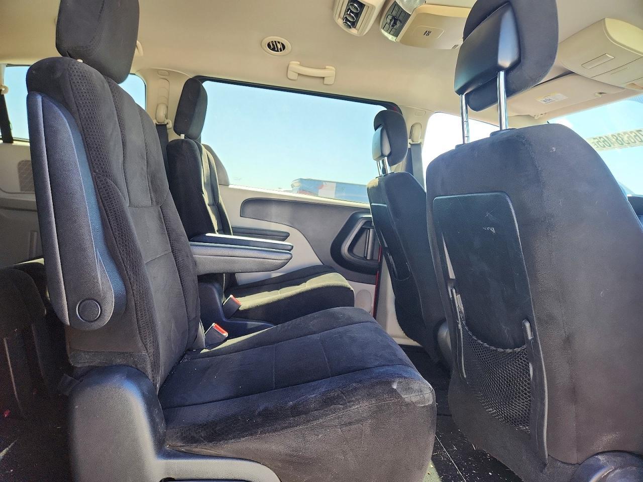 2012 Dodge Grand Caravan se