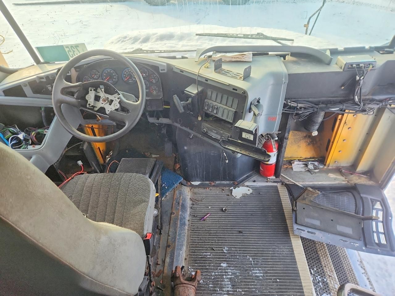 2016 Ic Corporation 3000 CE