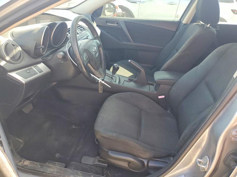 2013 Mazda 3 I