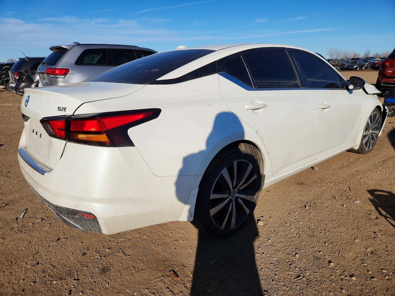 2022 Niss Altima 2.5 sr