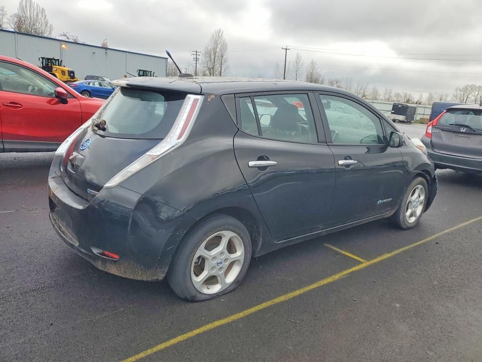 2013 Nissan Leaf s
