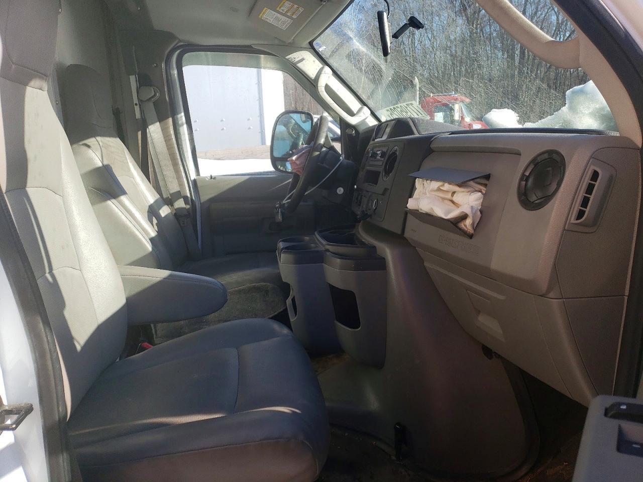 2024 Ford E450 Utility / Service Truck