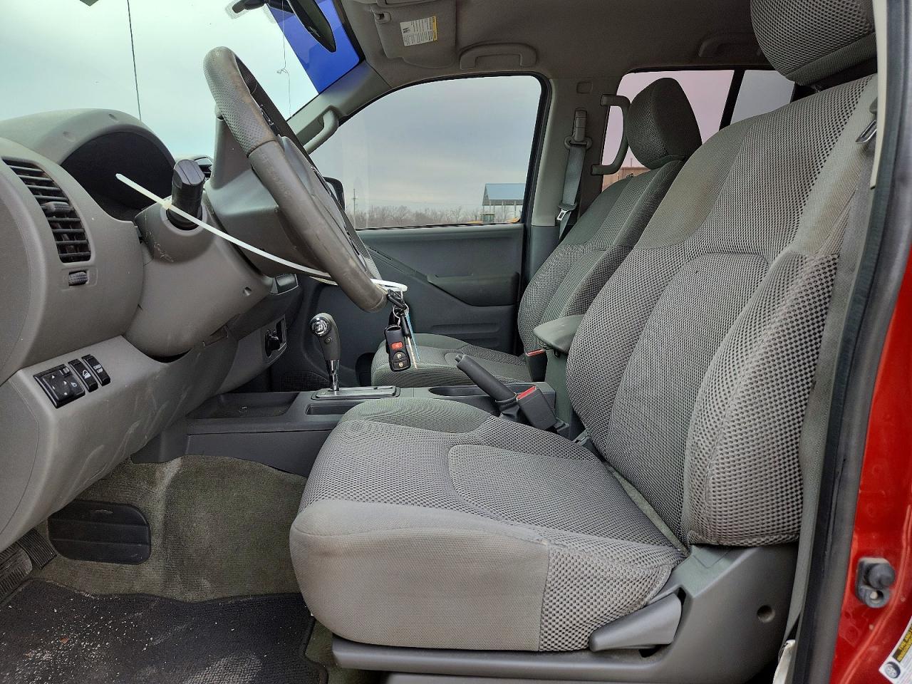 2016 Nissan Frontier SV