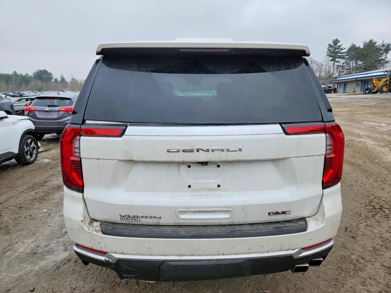 2025 GMC Yukon Denali