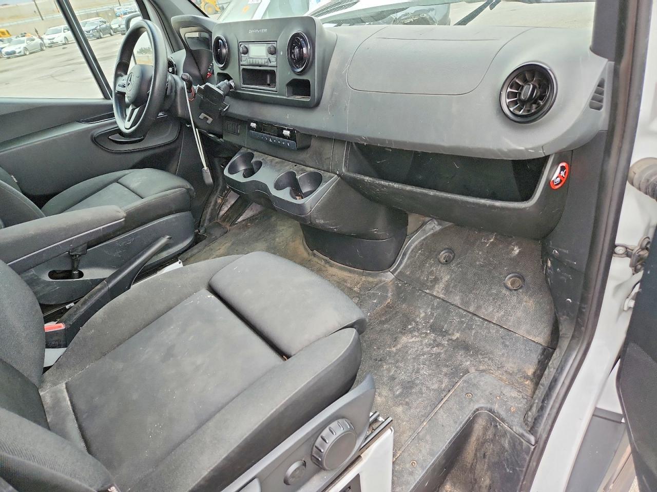2020 Mercedes-Benz Sprinter 2500