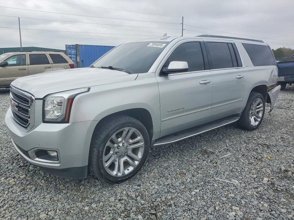 2017 GMC Yukon xl C1500 slt