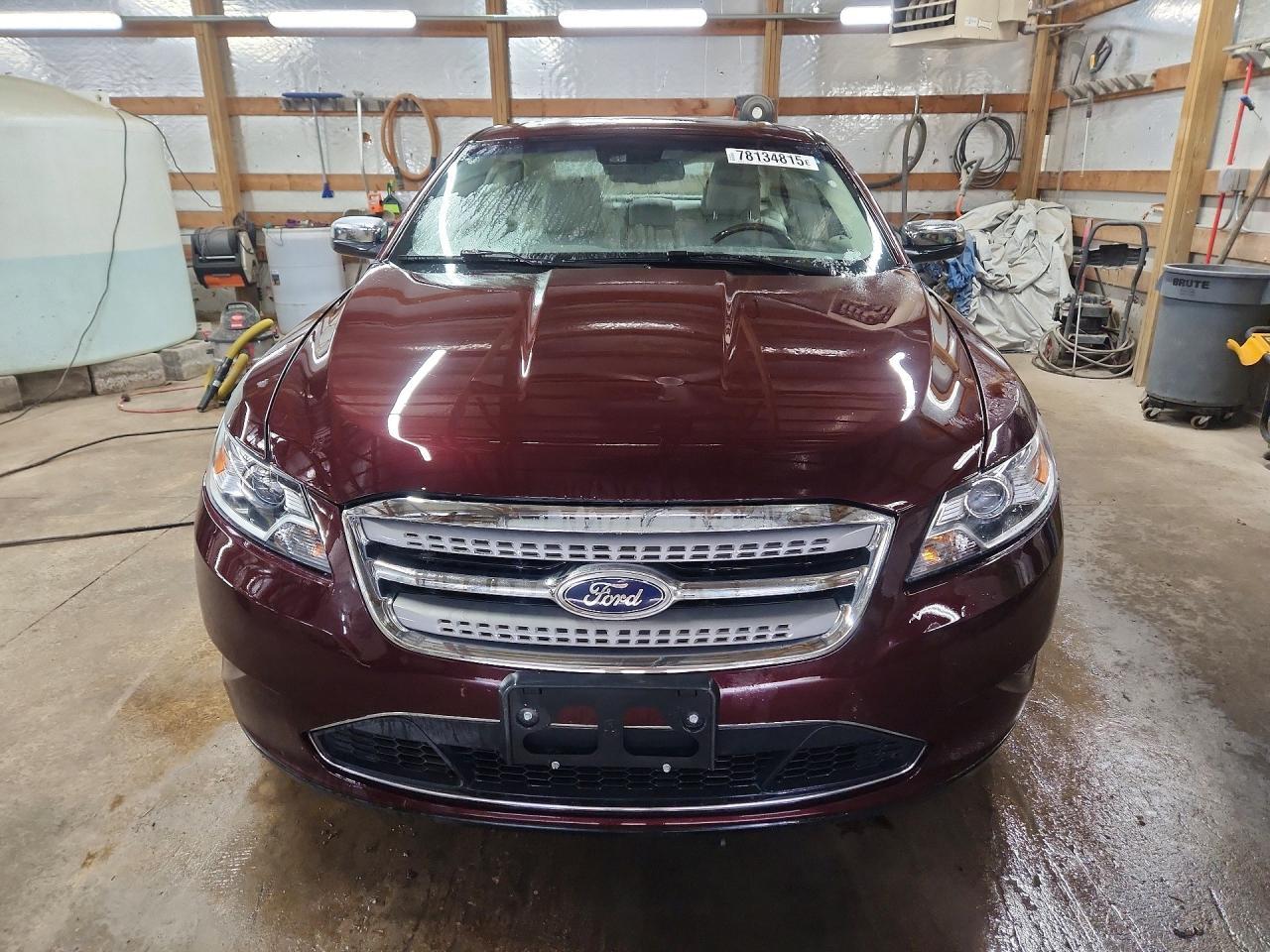 2011 Ford Taurus Limited