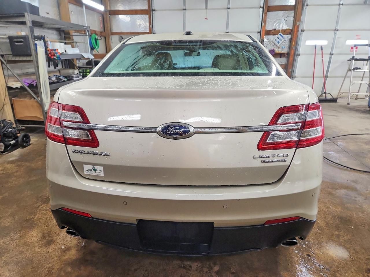 2017 Ford Taurus Limited