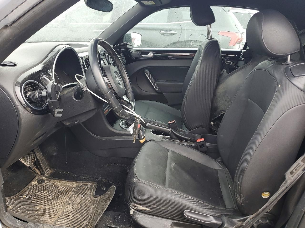 2013 Volkswagen Beetle