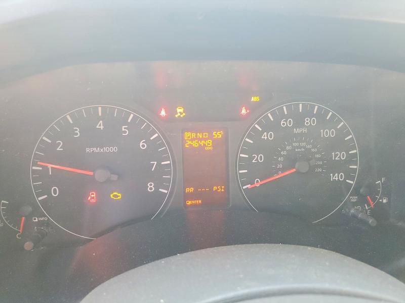 2014 Nissan NV 2500 Delivery Van