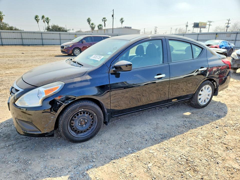2017 Nissan Versa s