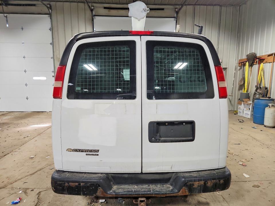 2013 Chevrolet Express G2500