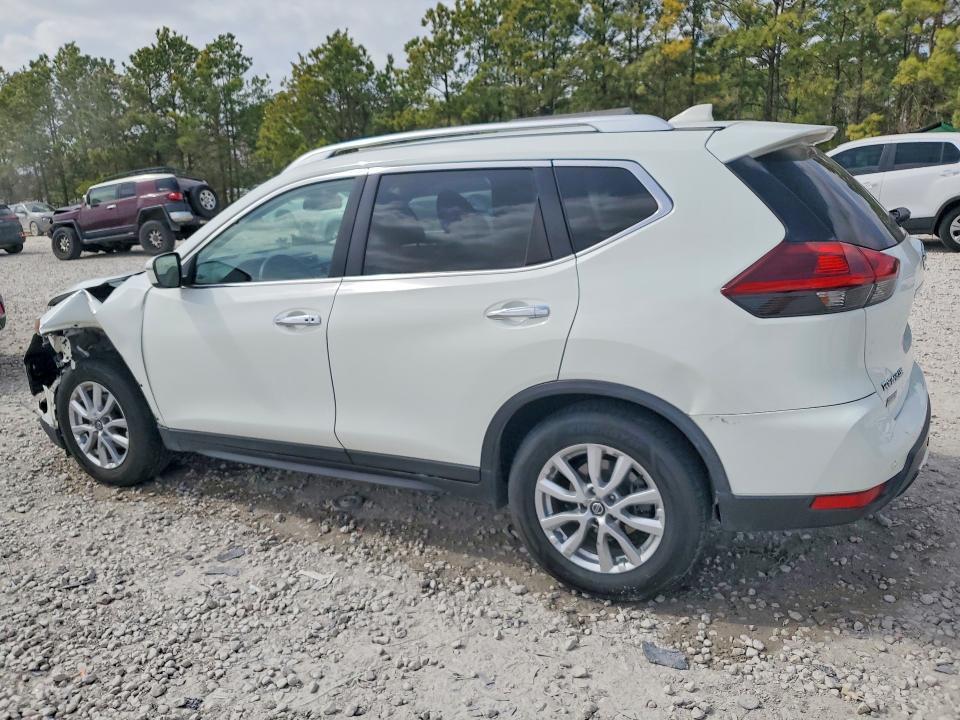 2019 Nissan Rogue sv