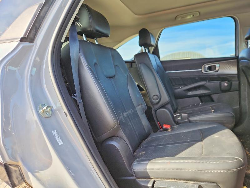 2023 KIA Sorento sx