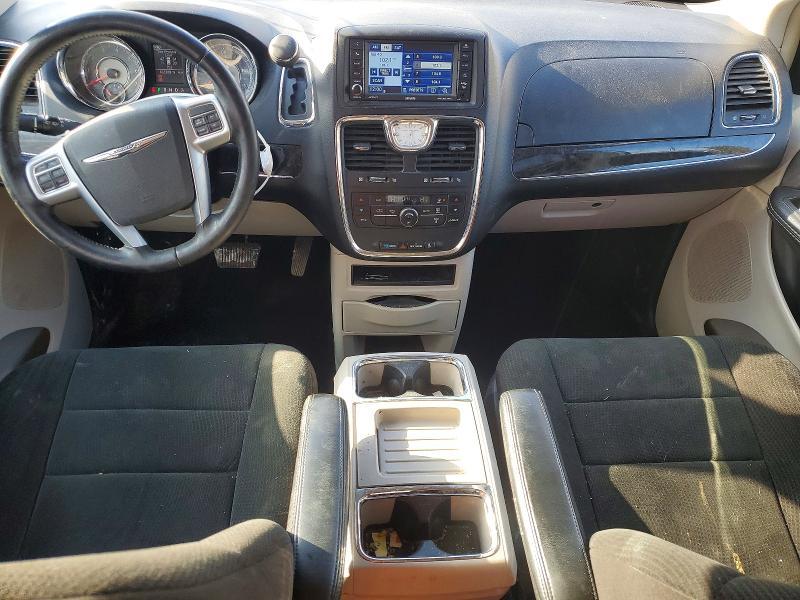 2012 Chrysler Town & Country Touring