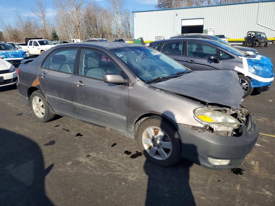 2004 Toyota Corolla ce