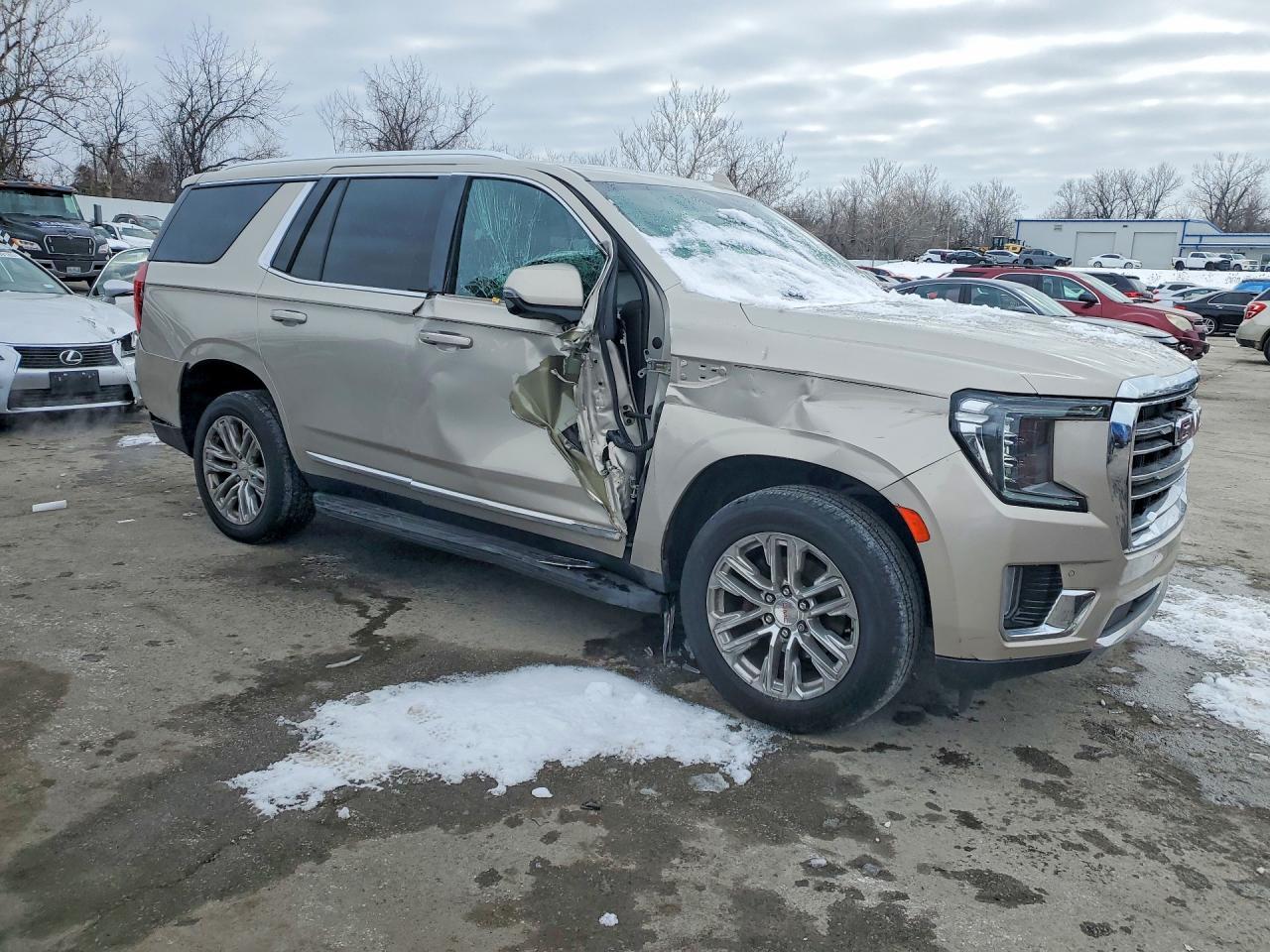 2022 GMC Yukon slt