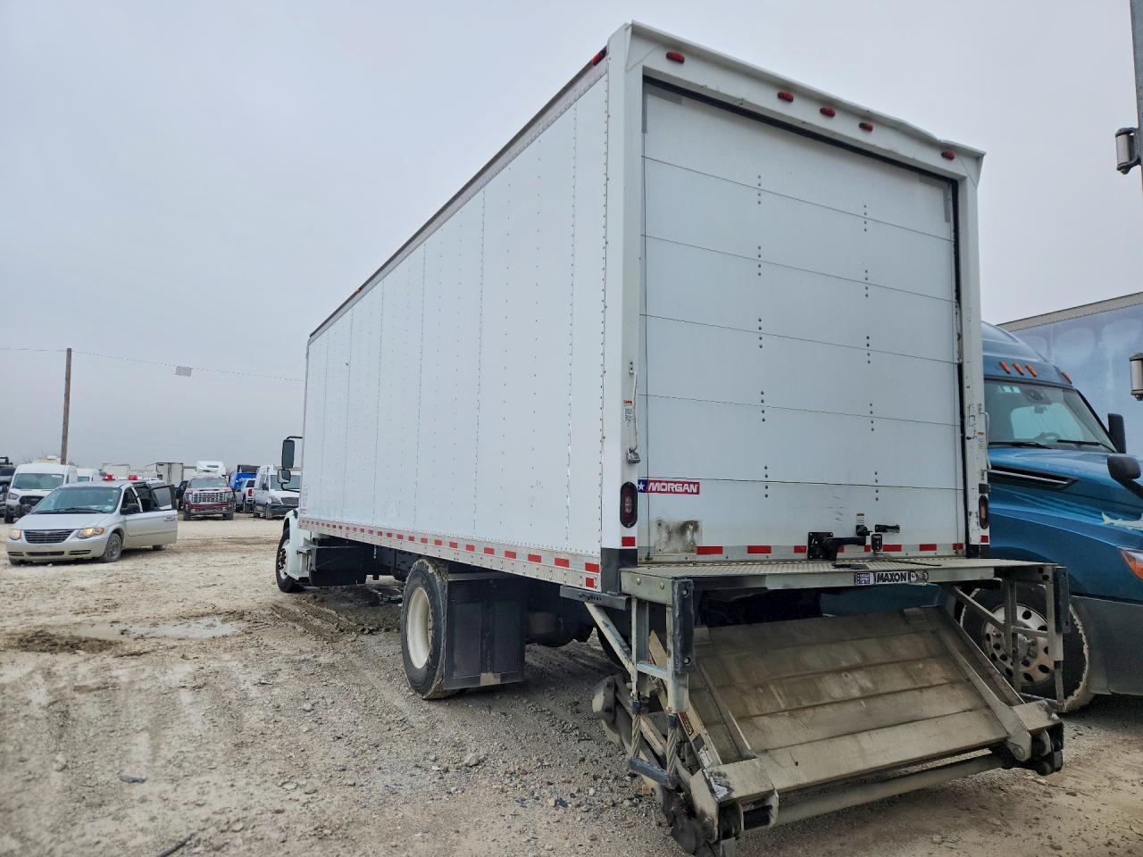 2019 Freigliner 2019 Freightliner Business Class M2 BOX Truck
