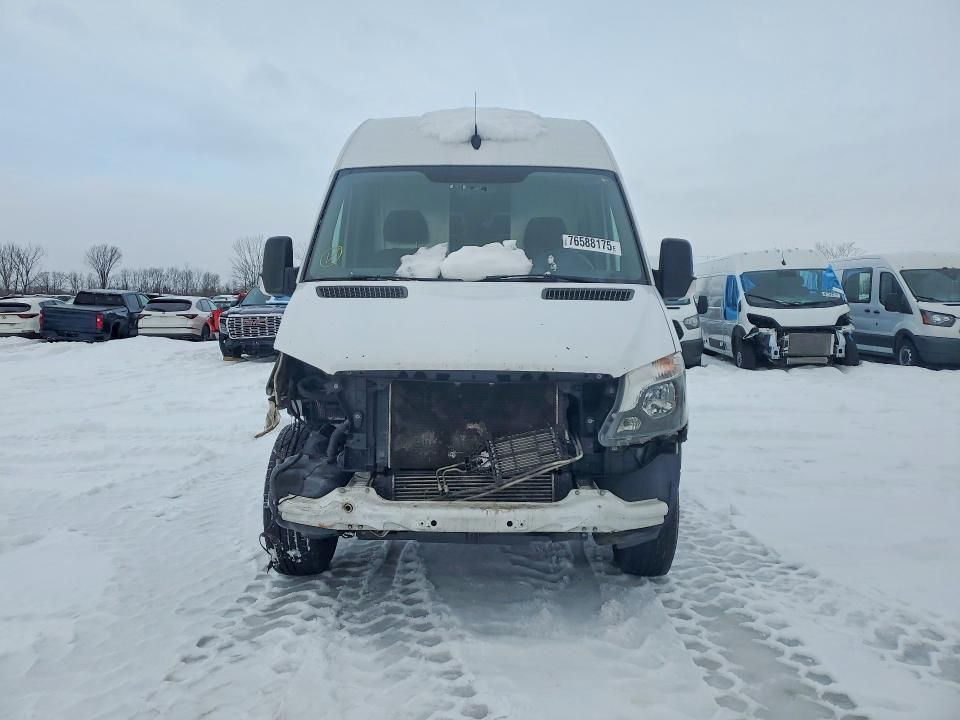 2014 Freightliner Sprinter 2500