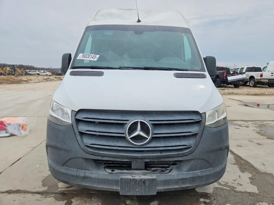 2021 Mercedes-Benz Sprinter 2500