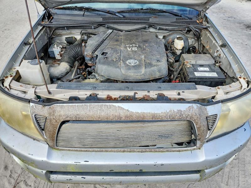 2005 Toyota Tacoma Double cab