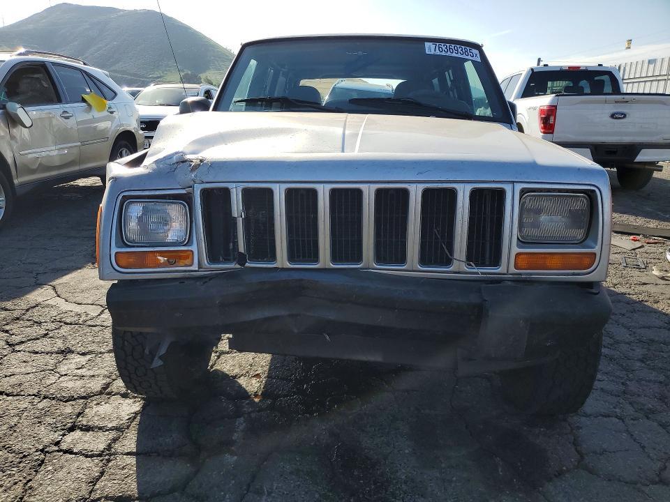 2001 Jeep Cherokee Sport