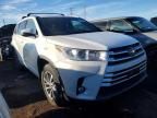 2018 Toyota Highlander se