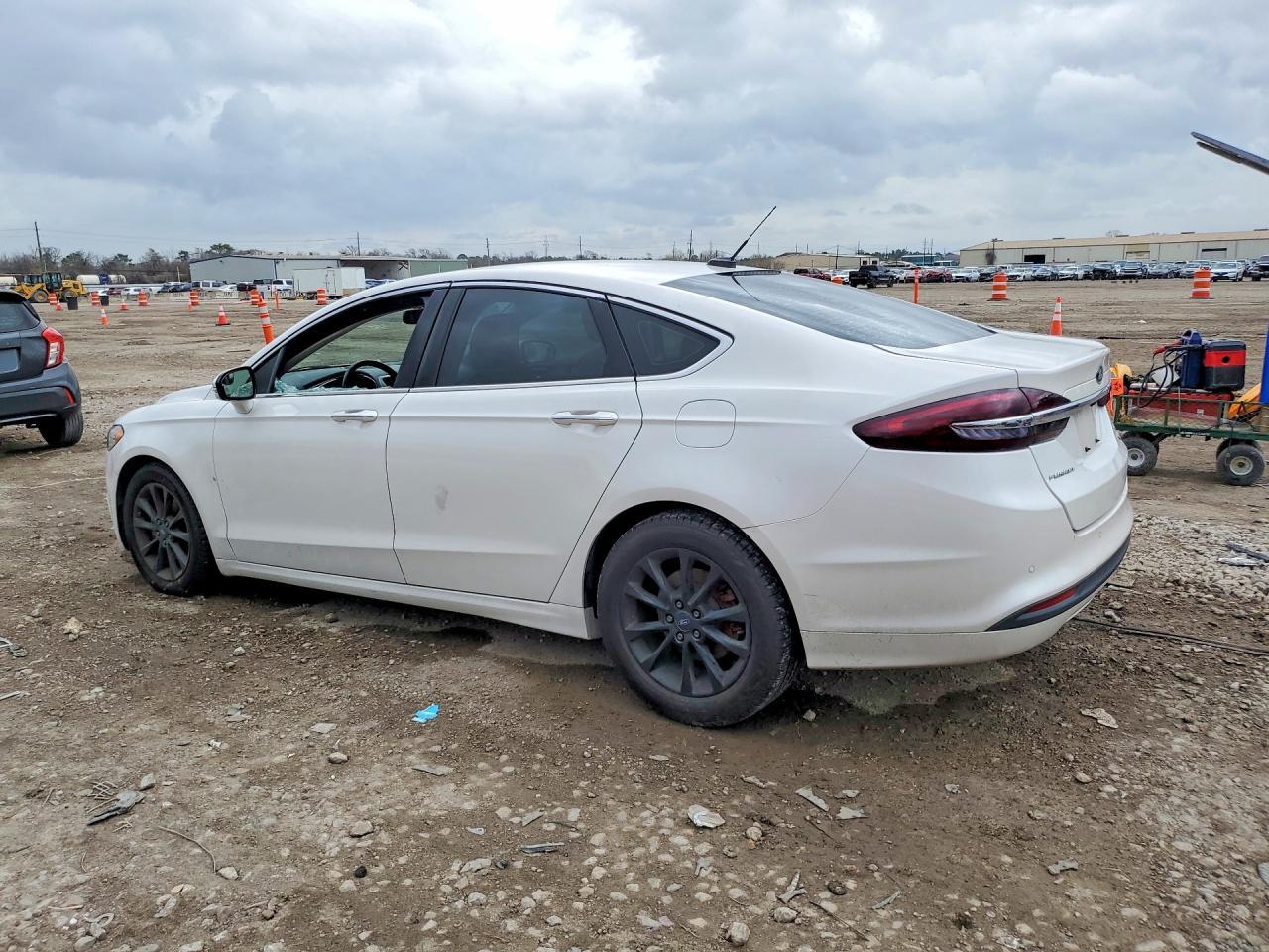 2017 Ford Fusion se