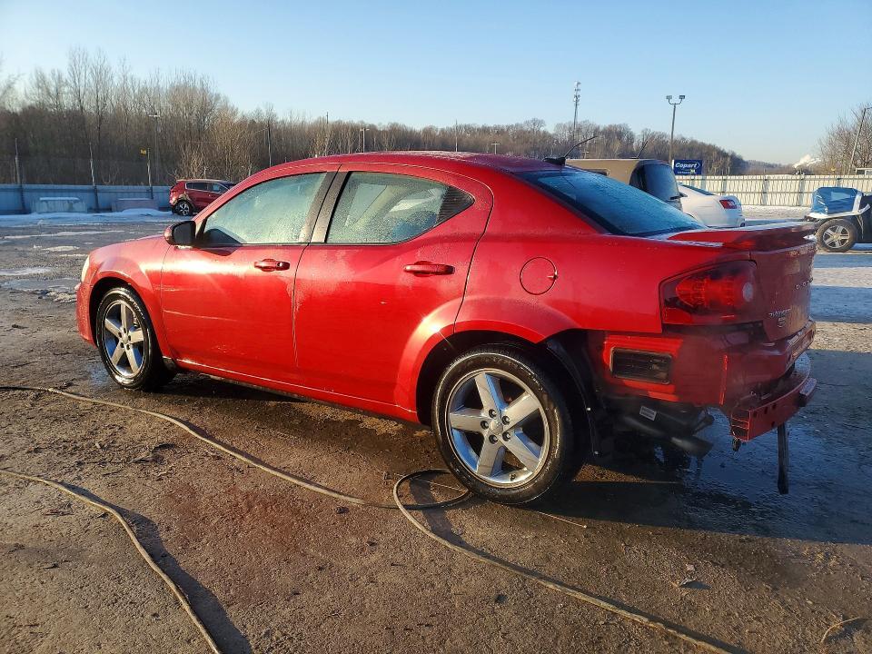 2011 Dodge Avenger lux