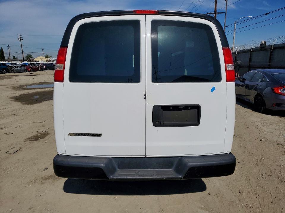 2018 Chevrolet Express 2500 Utility / Service Van