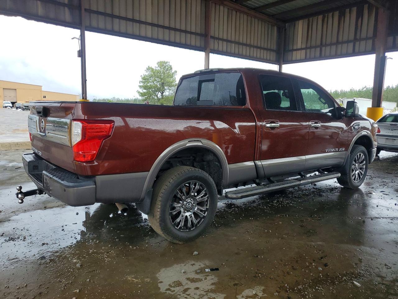 2016 Nissan Titan XD Platinum Reserve