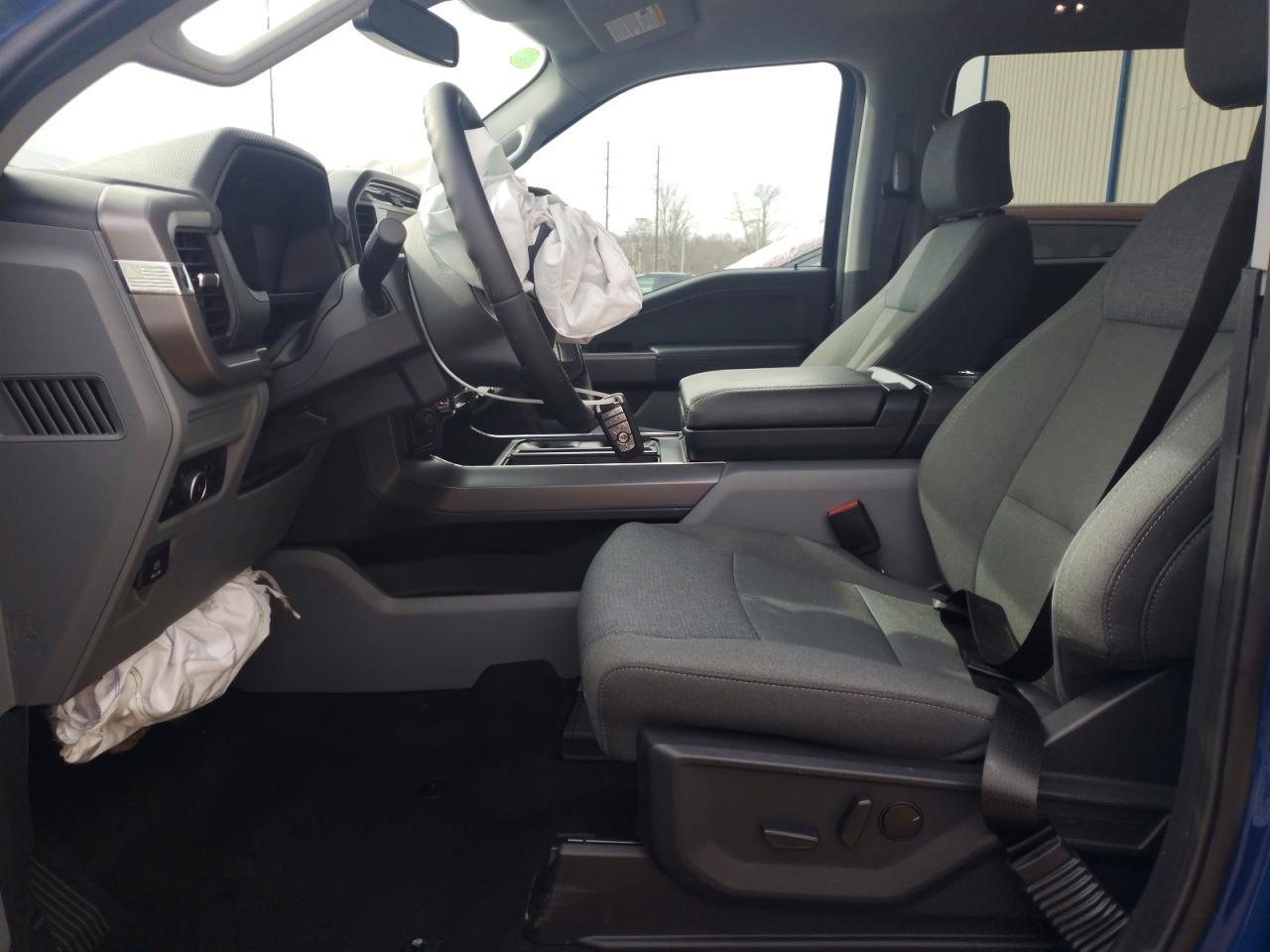 2025 Ford F150 XLT
