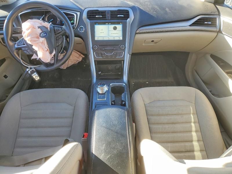 2018 Ford Fusion se Hybrid