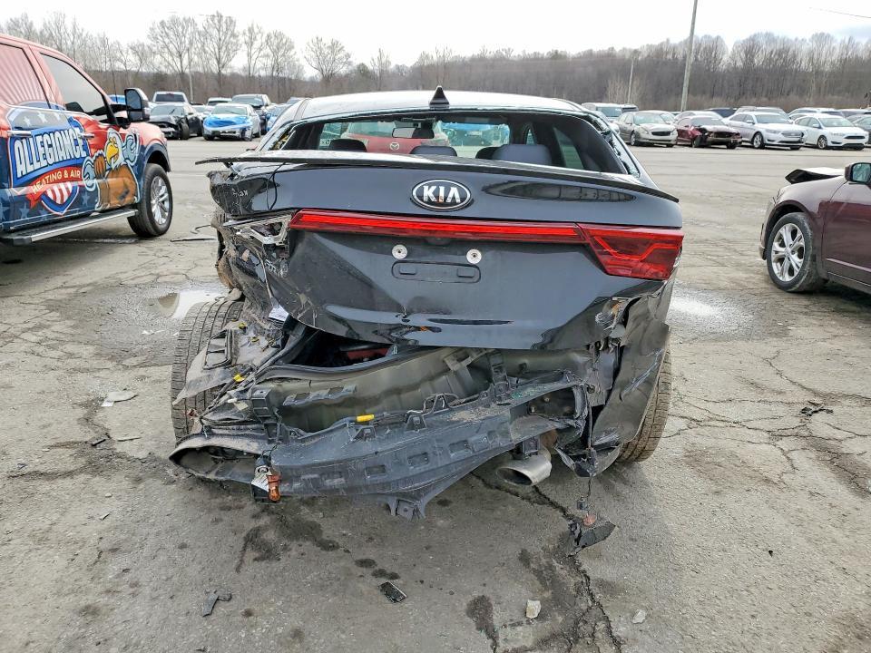 2021 KIA Forte gt Line