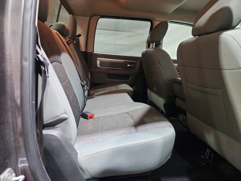 2015 Dodge Ram 1500 slt