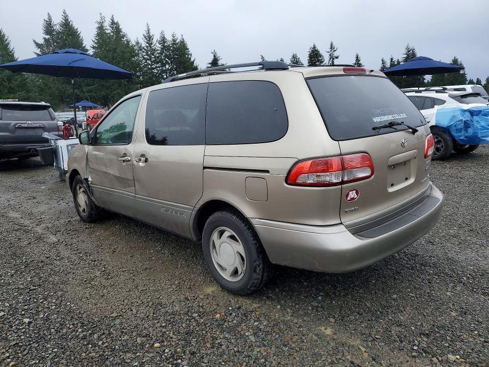 2002 Toyota Sienna xle