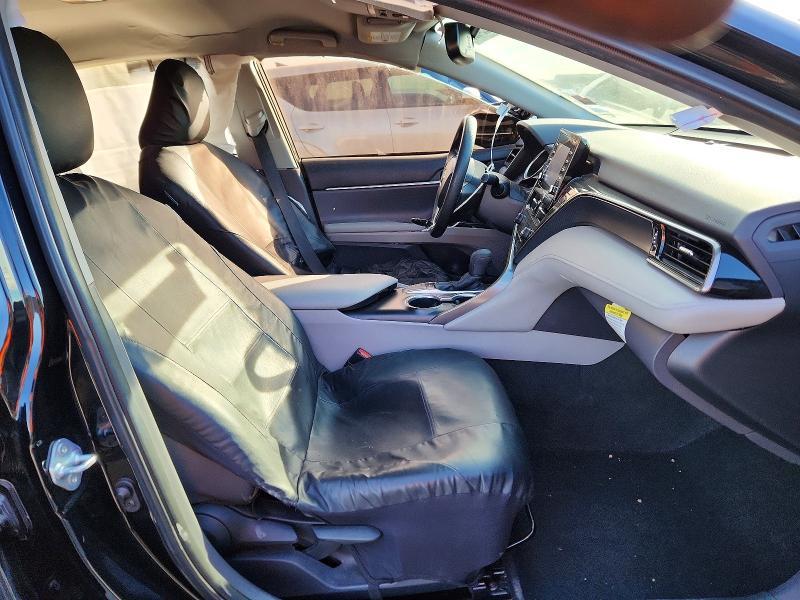 2022 Toyota Camry le