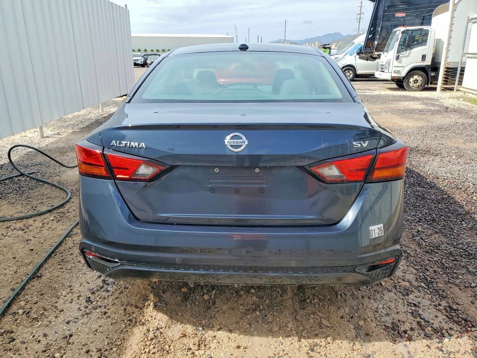 2021 Nissan Altima sv