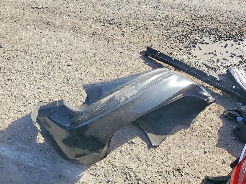 2016 Niss Altima 2.5 s