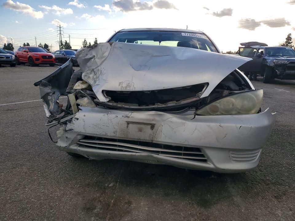2006 Toyota Camry le