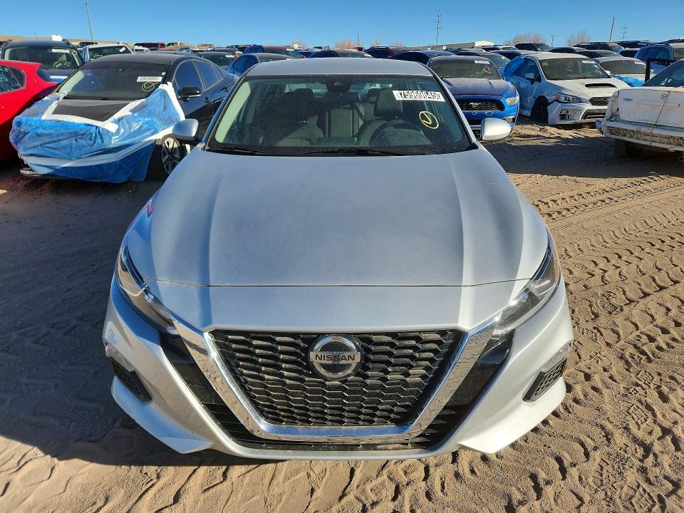 2021 Nissan Altima s