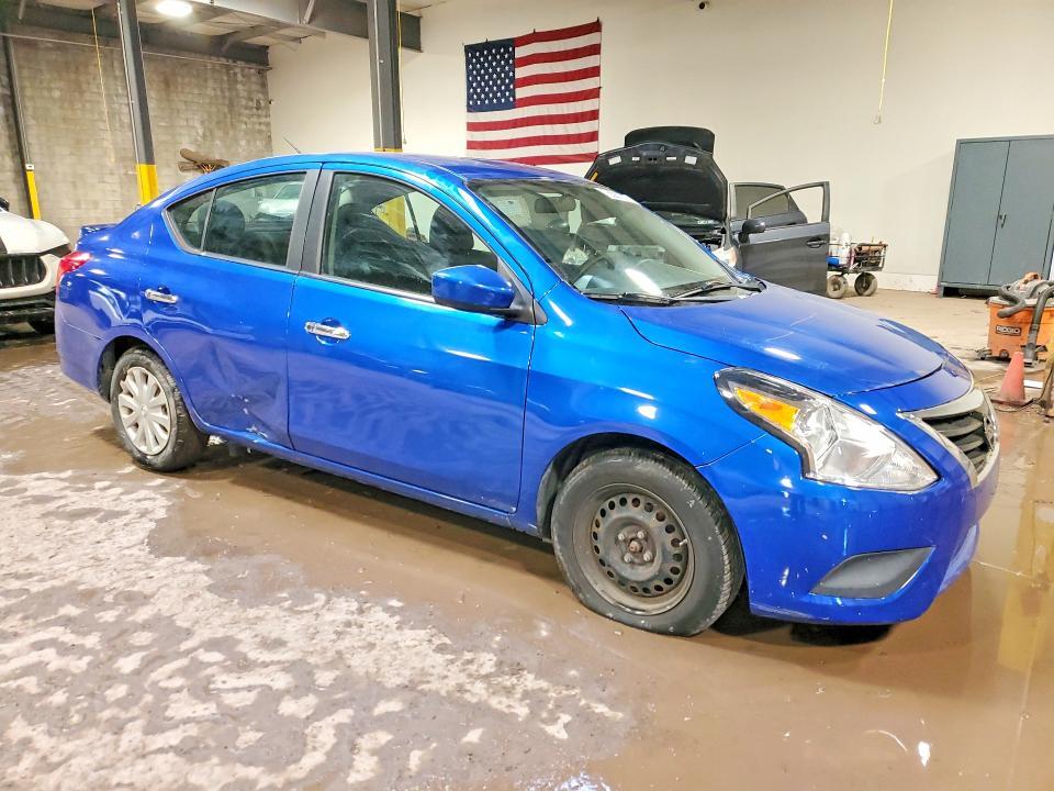 2015 Nissan Versa 1.6 sv