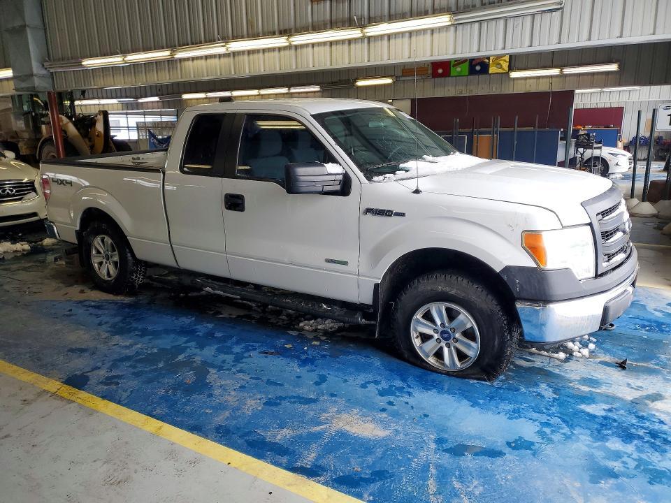 2013 Ford F150 Super cab