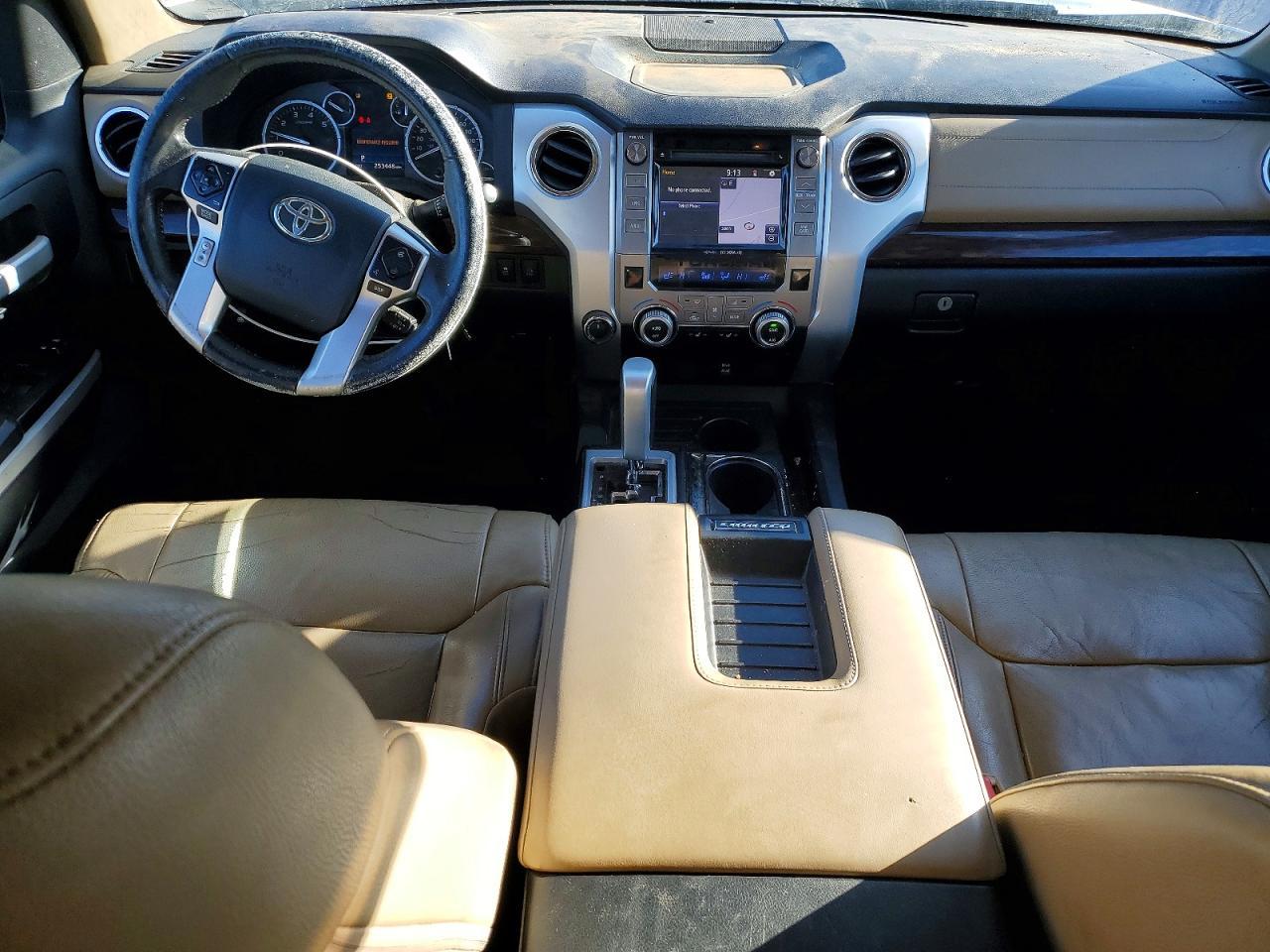 2014 Toyota Tundra Crewmax Limited