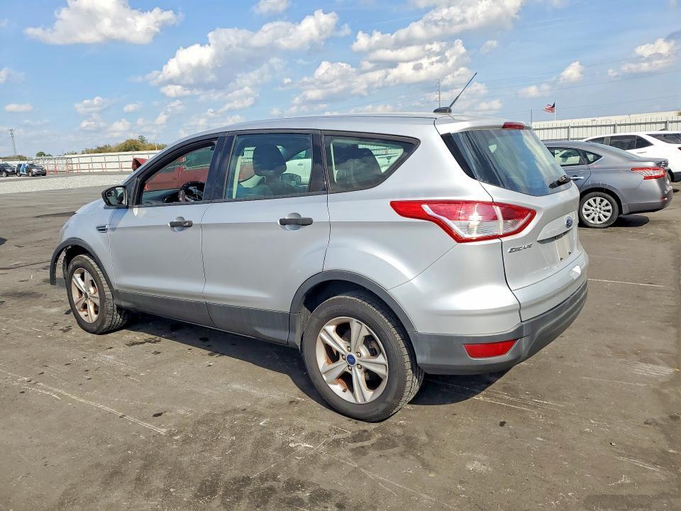 2016 Ford Escape s