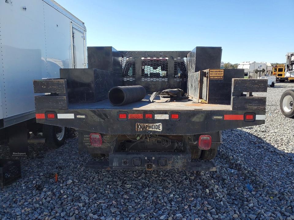 2024 Chevrolet Silverado Flatbed Truck